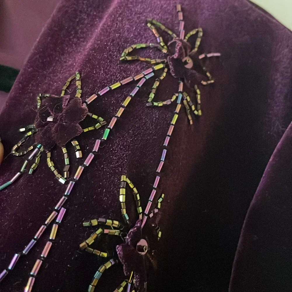 Vintage plum aubergine purple velvet beaded bolero shrug cropped cardigan - Picture 3 of 6